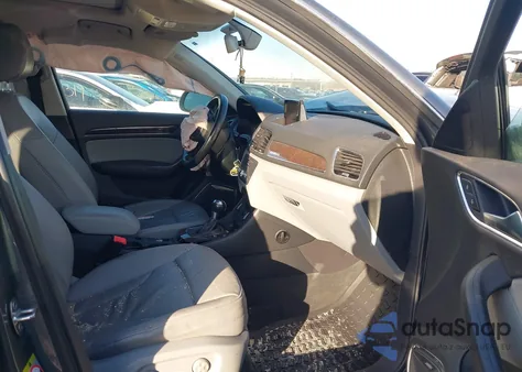 2016 Audi Q3 2.0T Premium Plus из США, поврежденный, VIN WA1GFCFS4GR005208